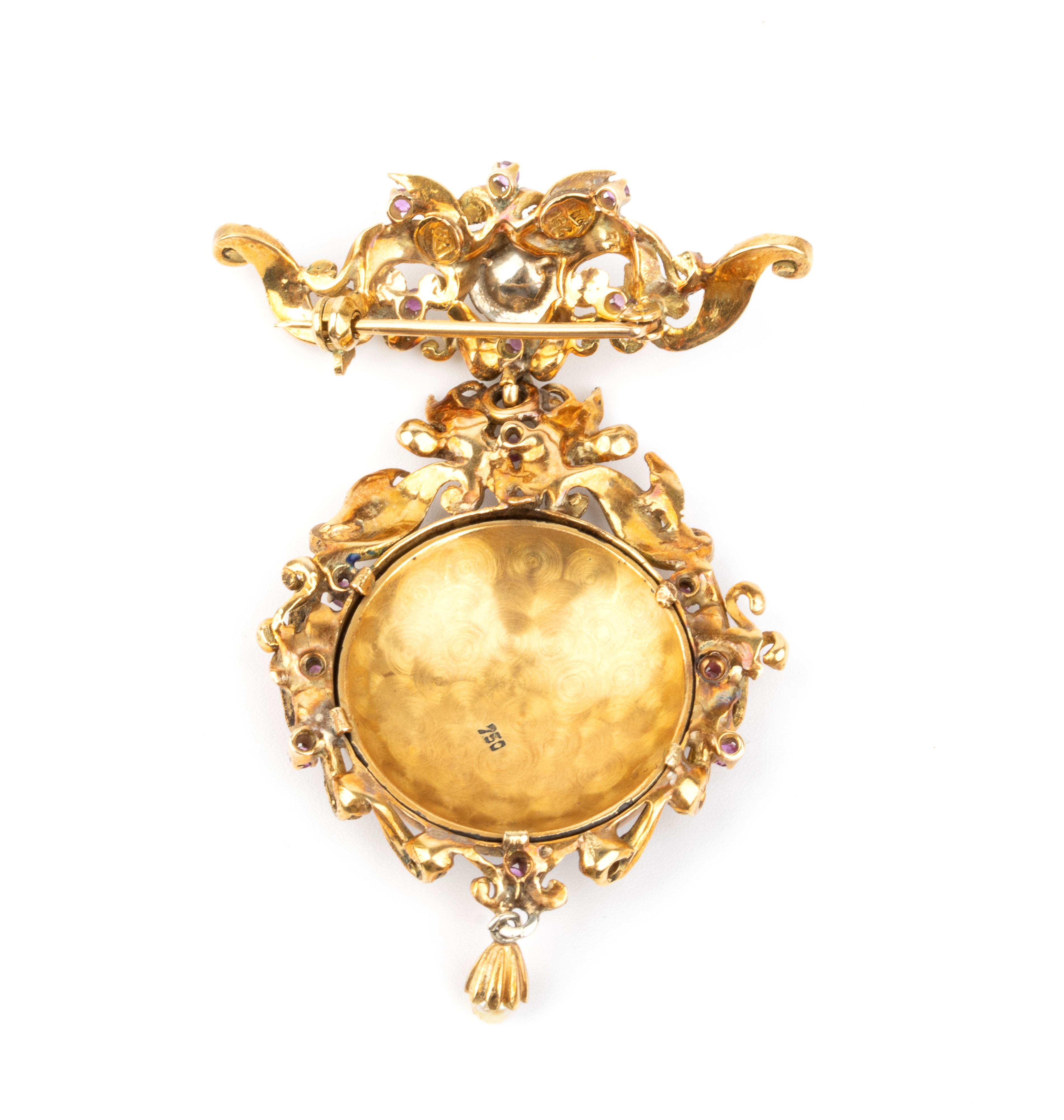 Spilla pendente in oro 18k con smalti, rubini e perla coltivata