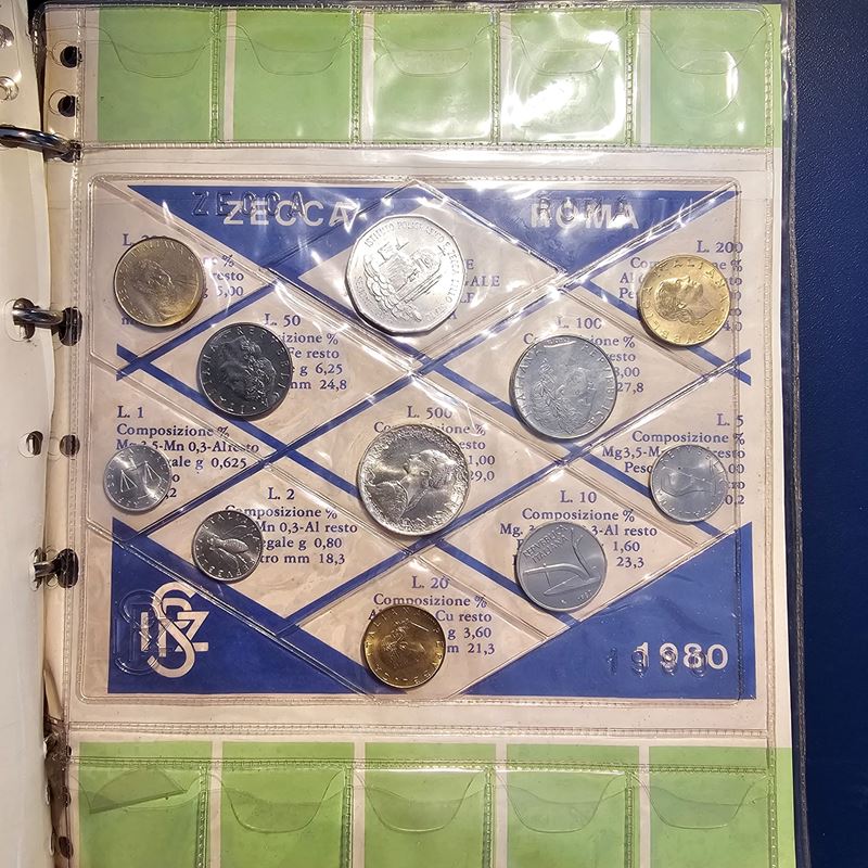 Repubblica Italiana. Raccoglitore 13 Serie Divisionali da 1968 a 1980 con 5 Argenti. Fdc