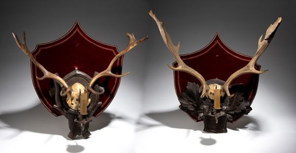 Pair of hunting-style wall sconces
