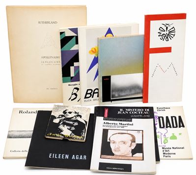 Collezione di cataloghi e opuscoli d’avanguardia storica (Futurismo, Dada, Surrealismo, Pop Art),...