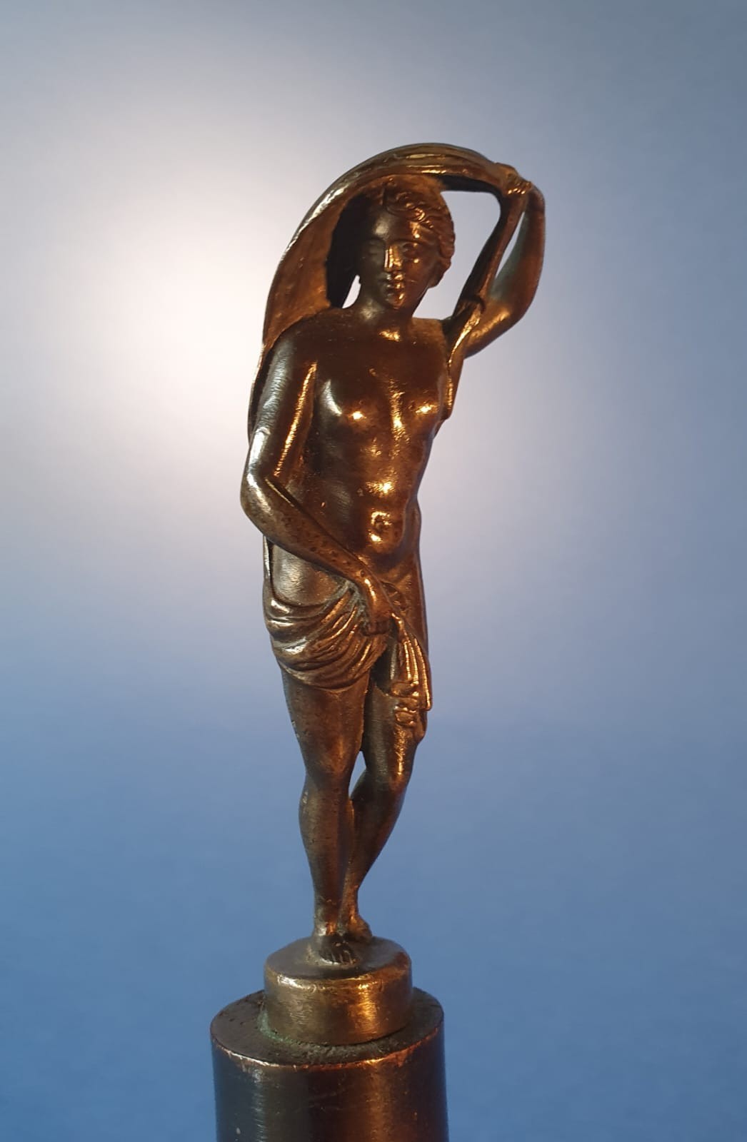 Dea della Fortuna. Periodo Grand Tour, XVIII-XIX secolo. Bronzo patinato nero.