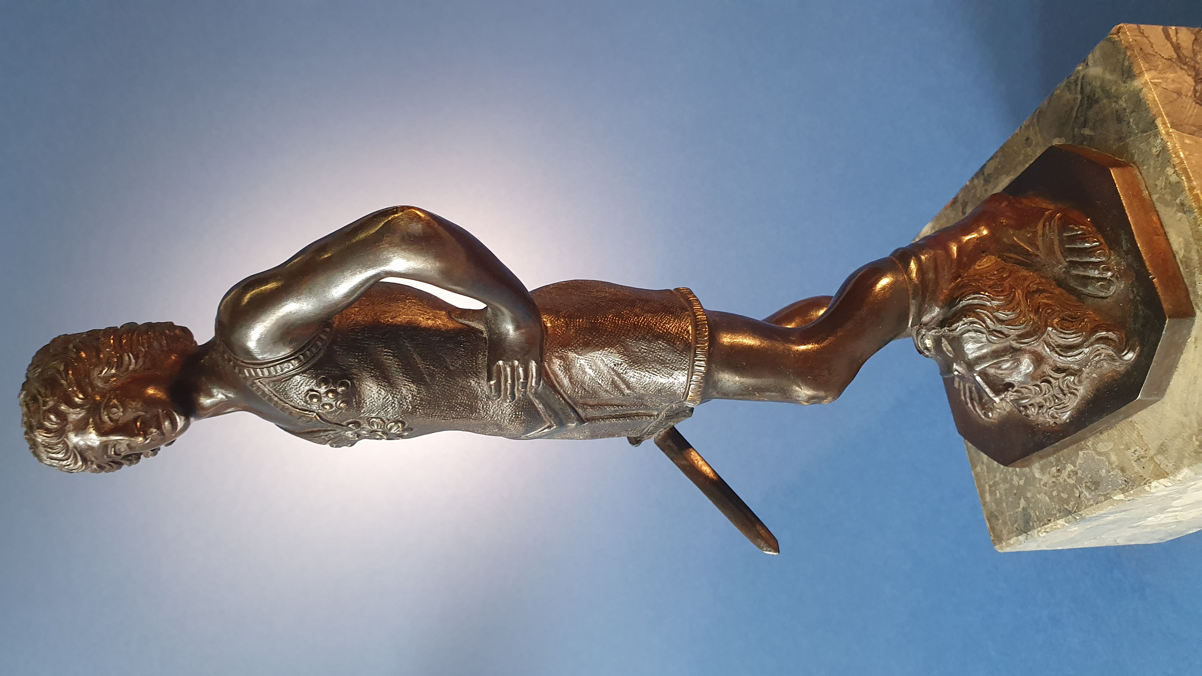 David. Dal modello del Verrocchio. Fonderia toscana. Bronzo patinato nero. XIX secolo.