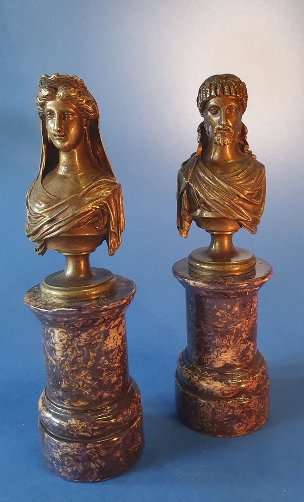 The King and Queen of Abyssinia. Patinated bronze. First half of the 19th century. 