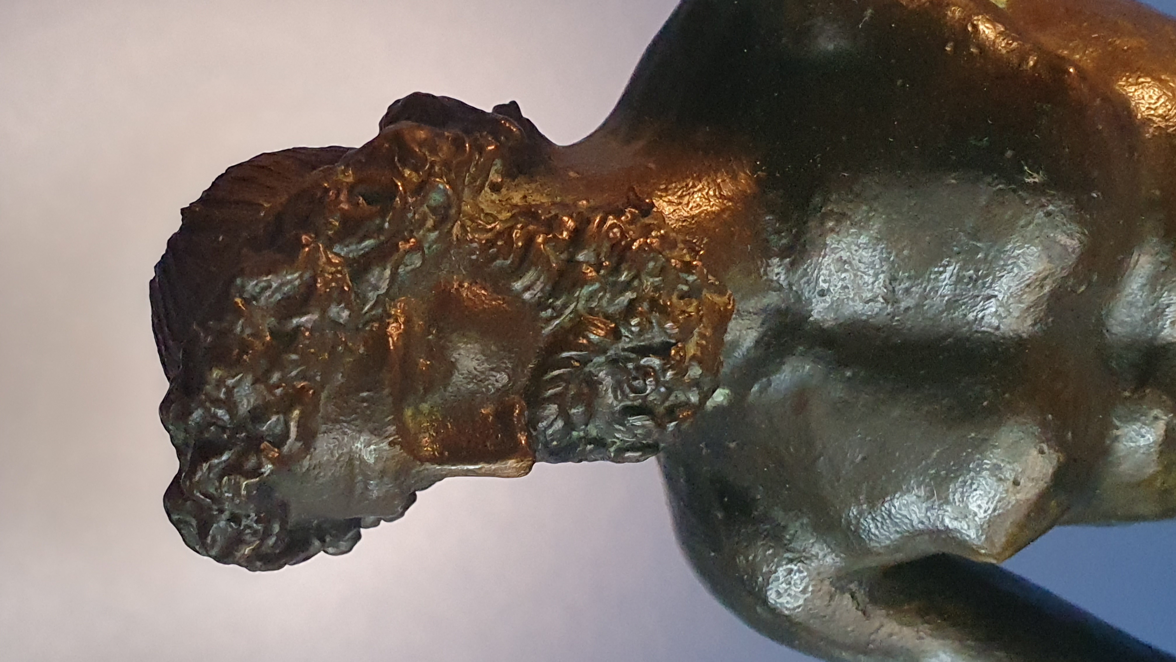 Giove. Da modello archeologico. Bronzo patinato nero. XIX secolo.