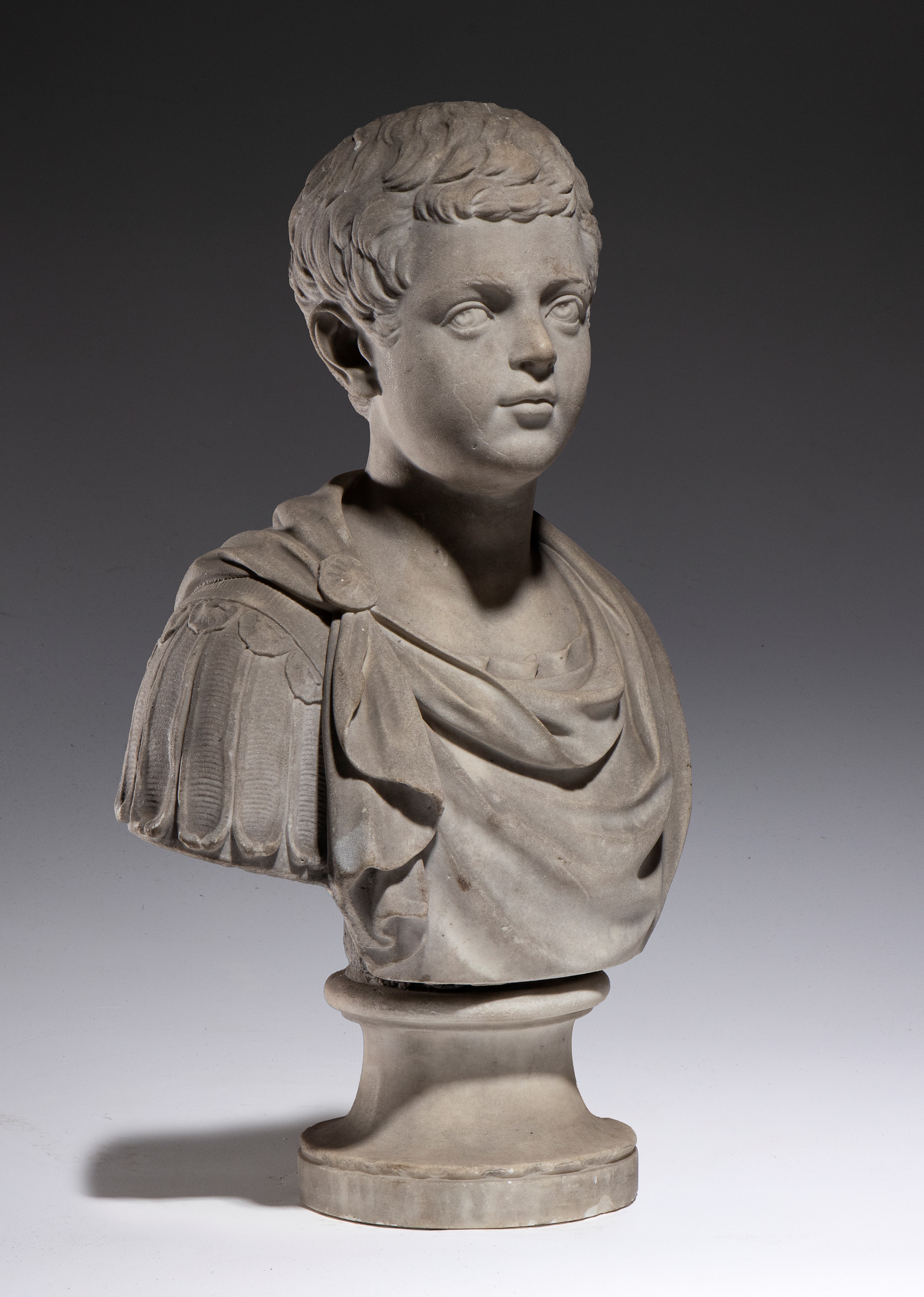 Ritratto di giovane imperatore Faustino o Caracalla, busto in marmo bianco