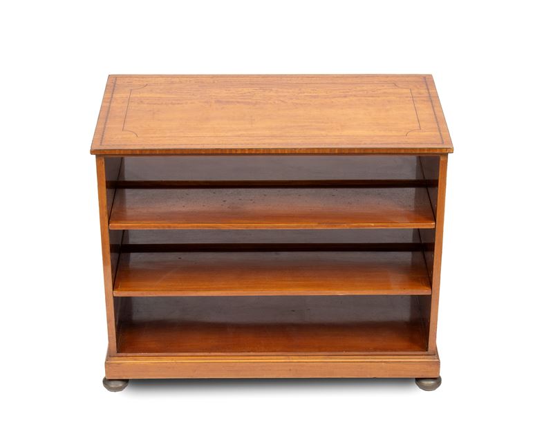 Tavolino in Satinwood