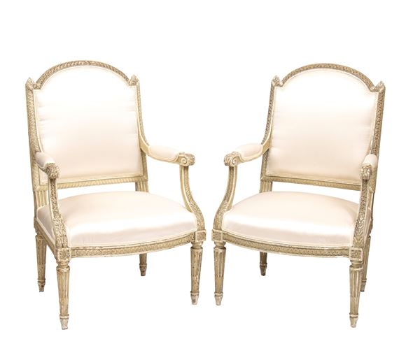 Pair of lacquered armchairs 