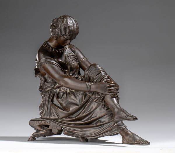 Scultura in bronzo raffigurante Saffo