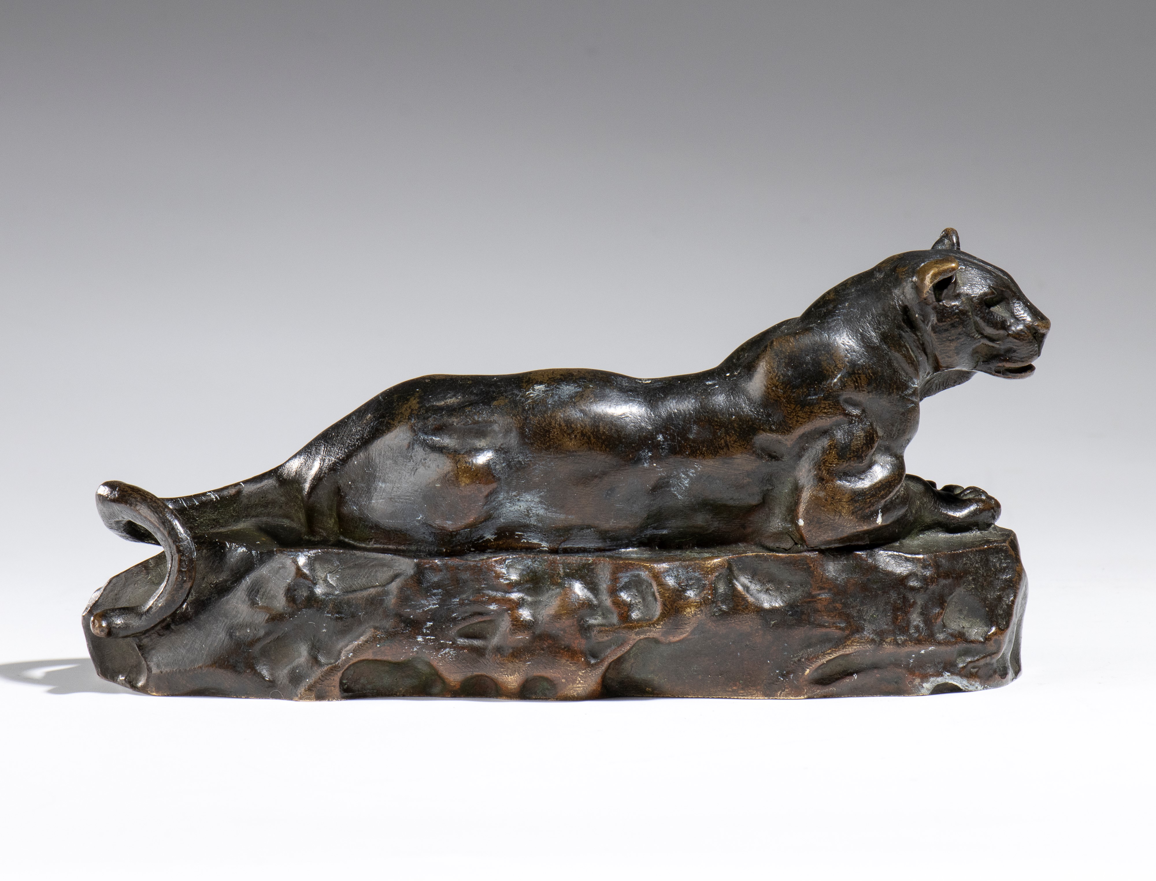 Antoine-louis Barye - Pantera della Tunisia, scultura in bronzo (XIX secolo)