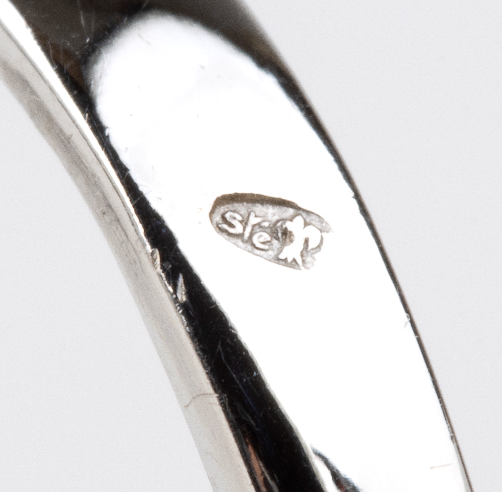 Branar Paris - Branar, Anello in oro bianco 18k con farfalla in acquamarina, corindoni, tsavortit...