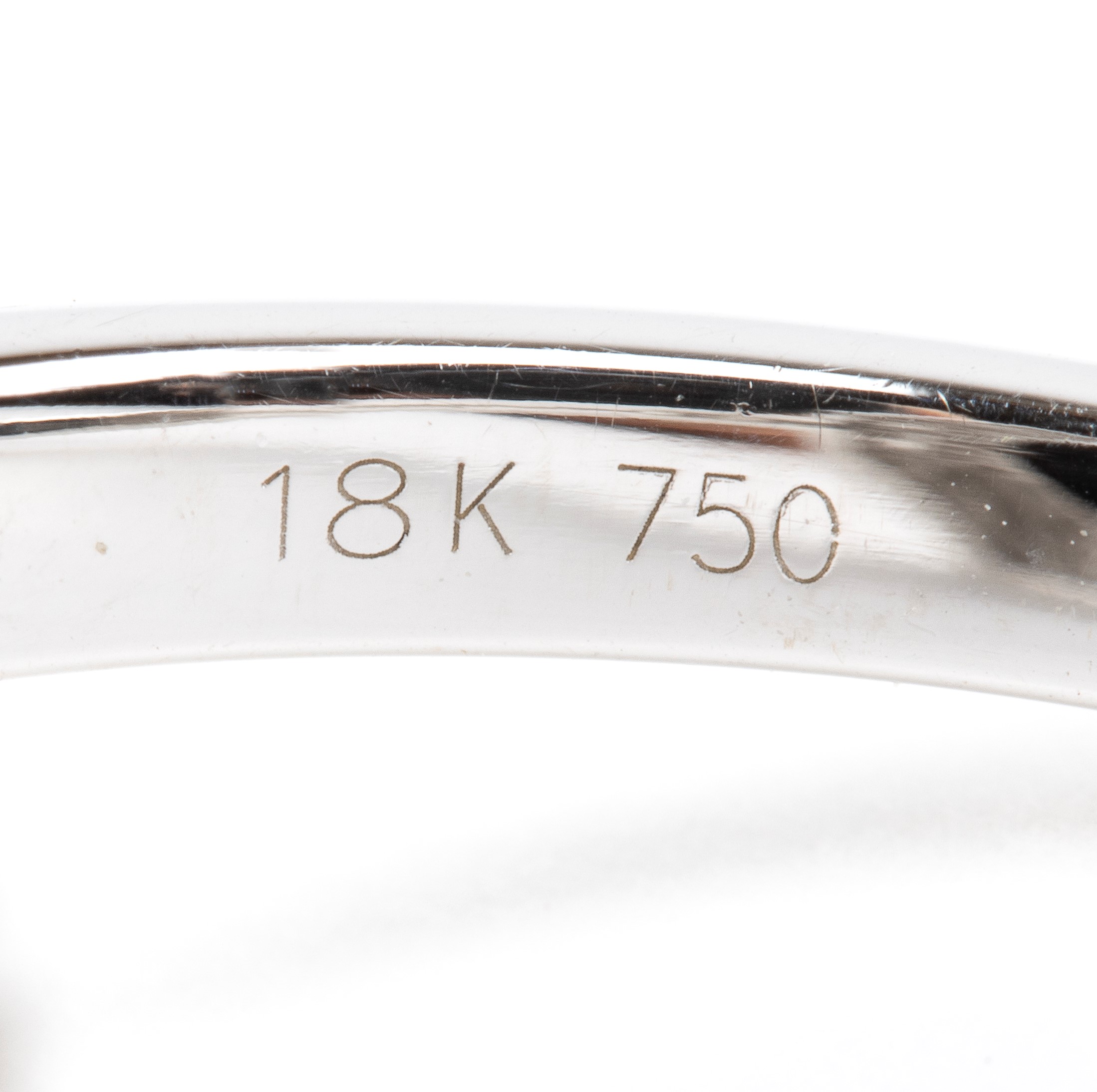 Branar Paris - Branar, Anello in stile Déco in oro bianco 18k con onice e diamanti