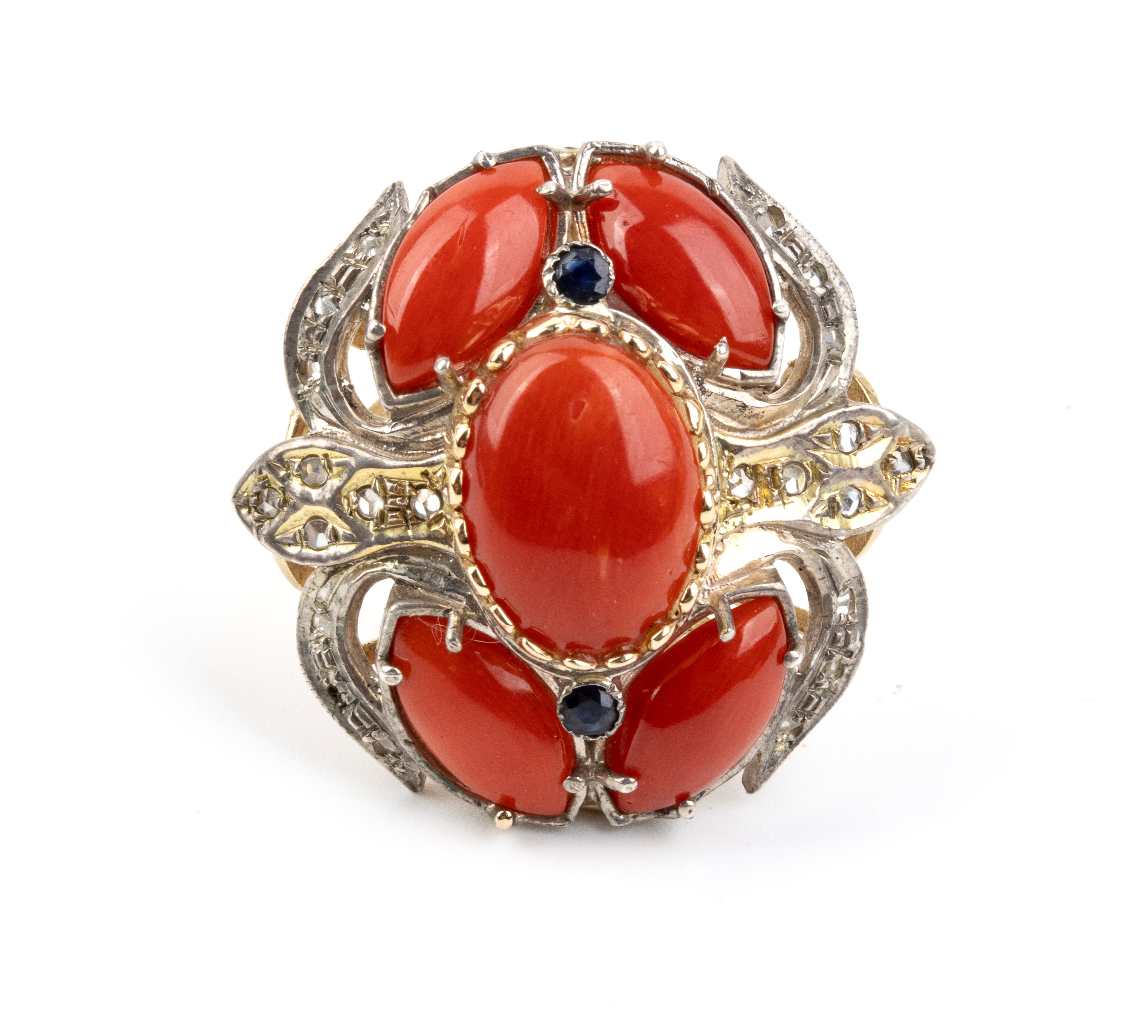 Anello in oro e argento 9k con corallo Mediterraneo (Corallium rubrum) e diamanti