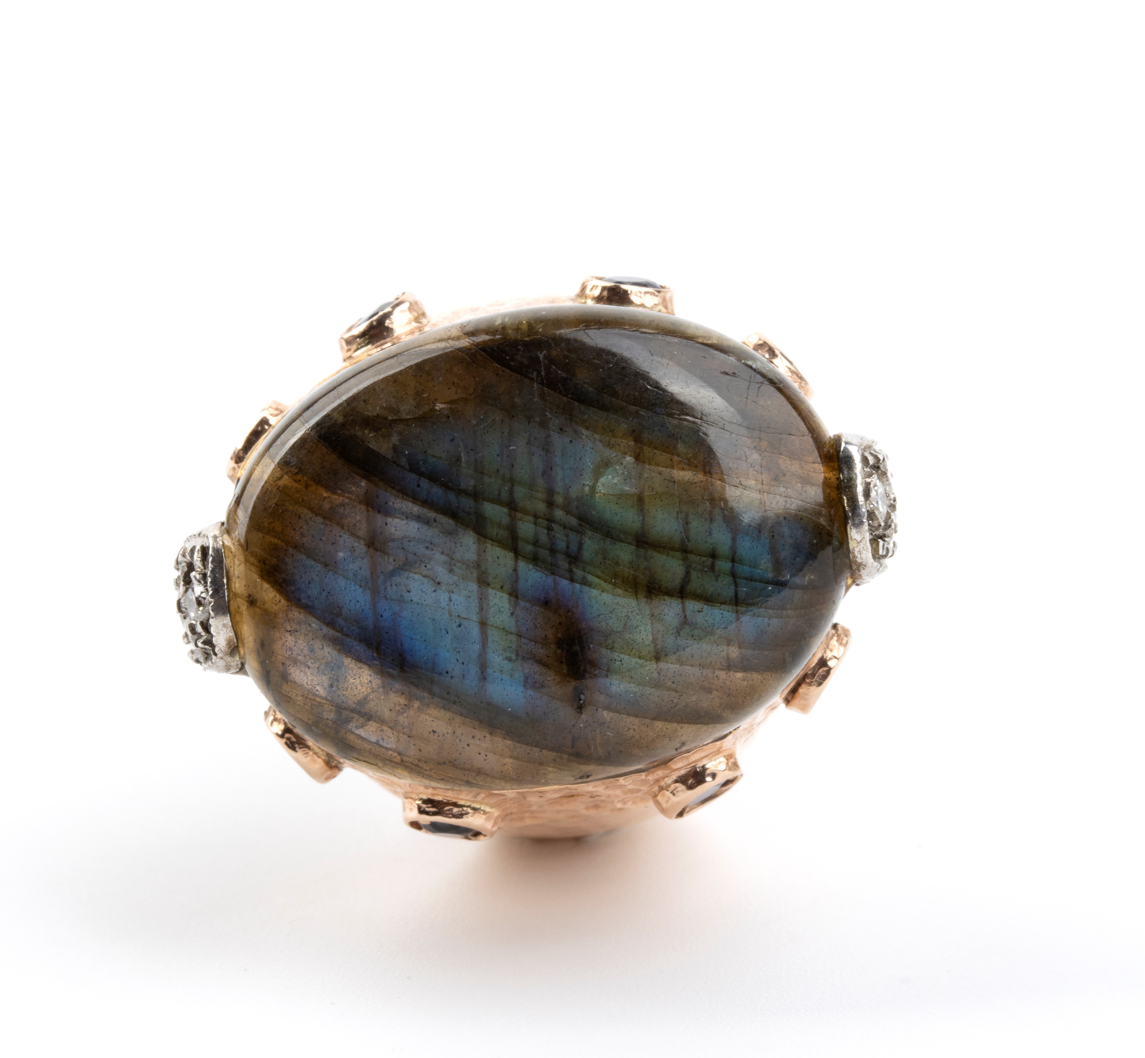 Anello in oro 9k rosa e argento 925 con labradorite cabochon e diamanti