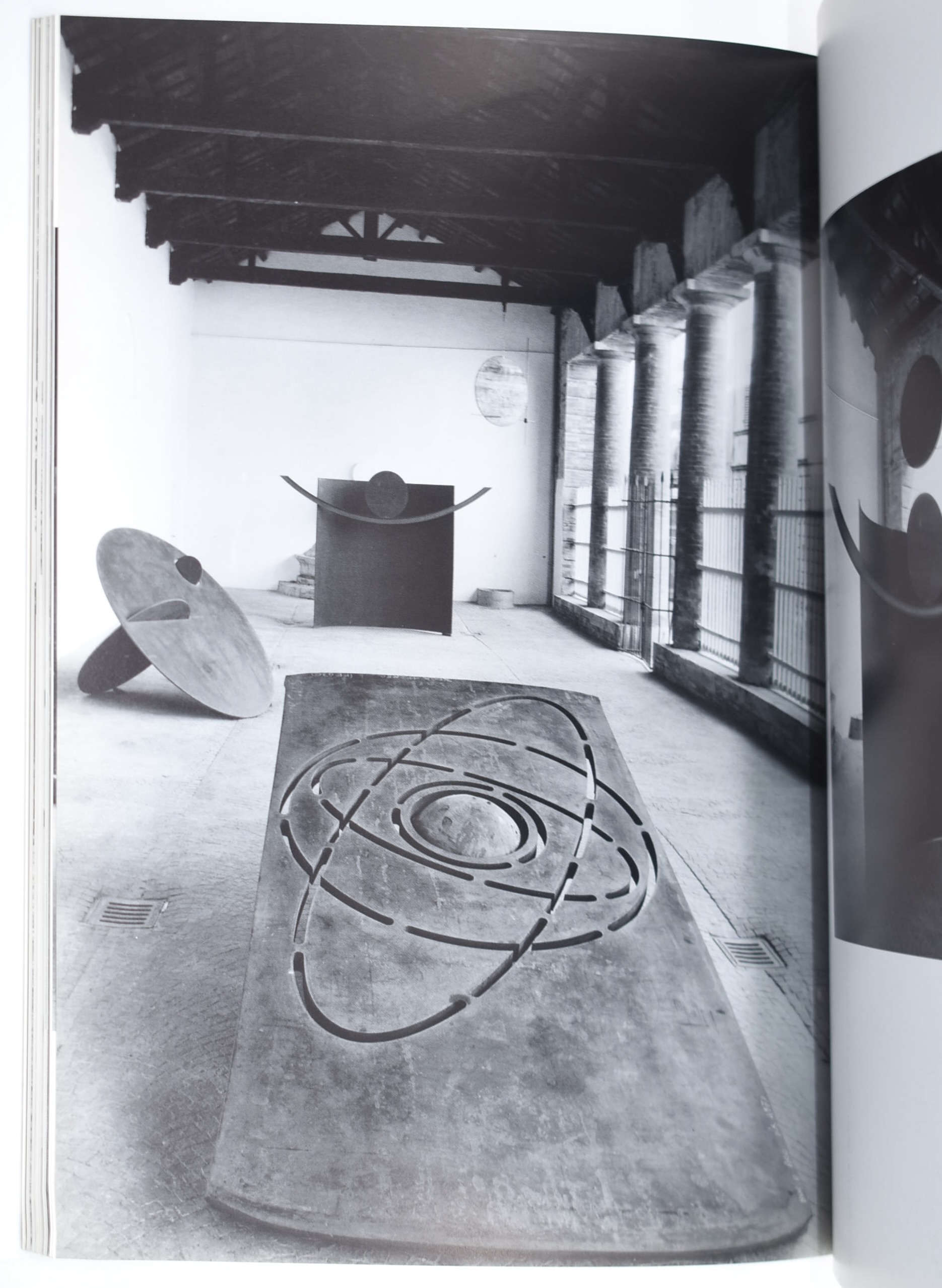 Fotografia e arte contemporanea, raccolta di 3 cataloghi (Fontana; Pietro Melecchi; Mattiacci)