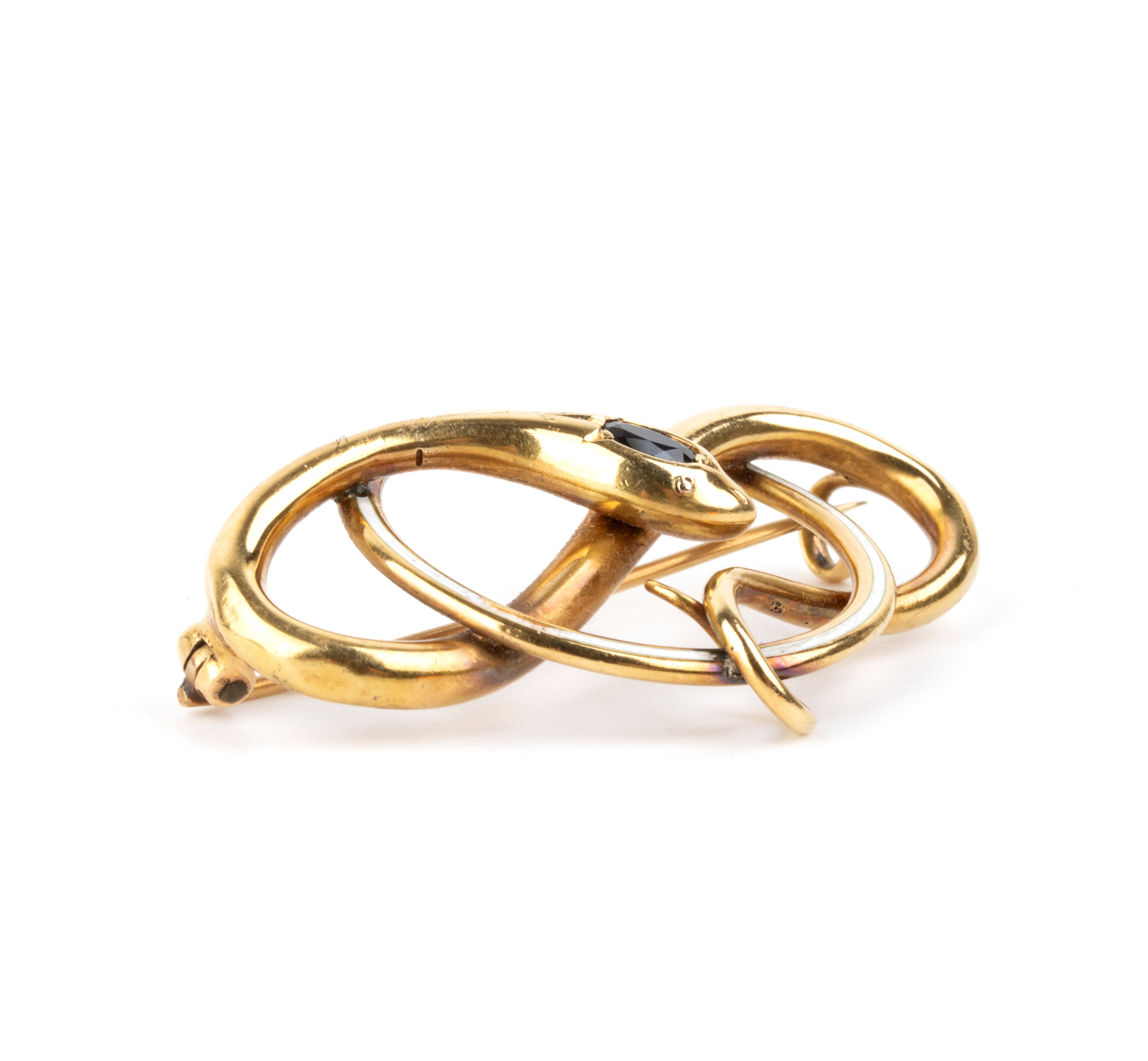 Italia (circa 1865-1890), Spilla a forma di serpente annodato in oro con zaffiro blu incastonato