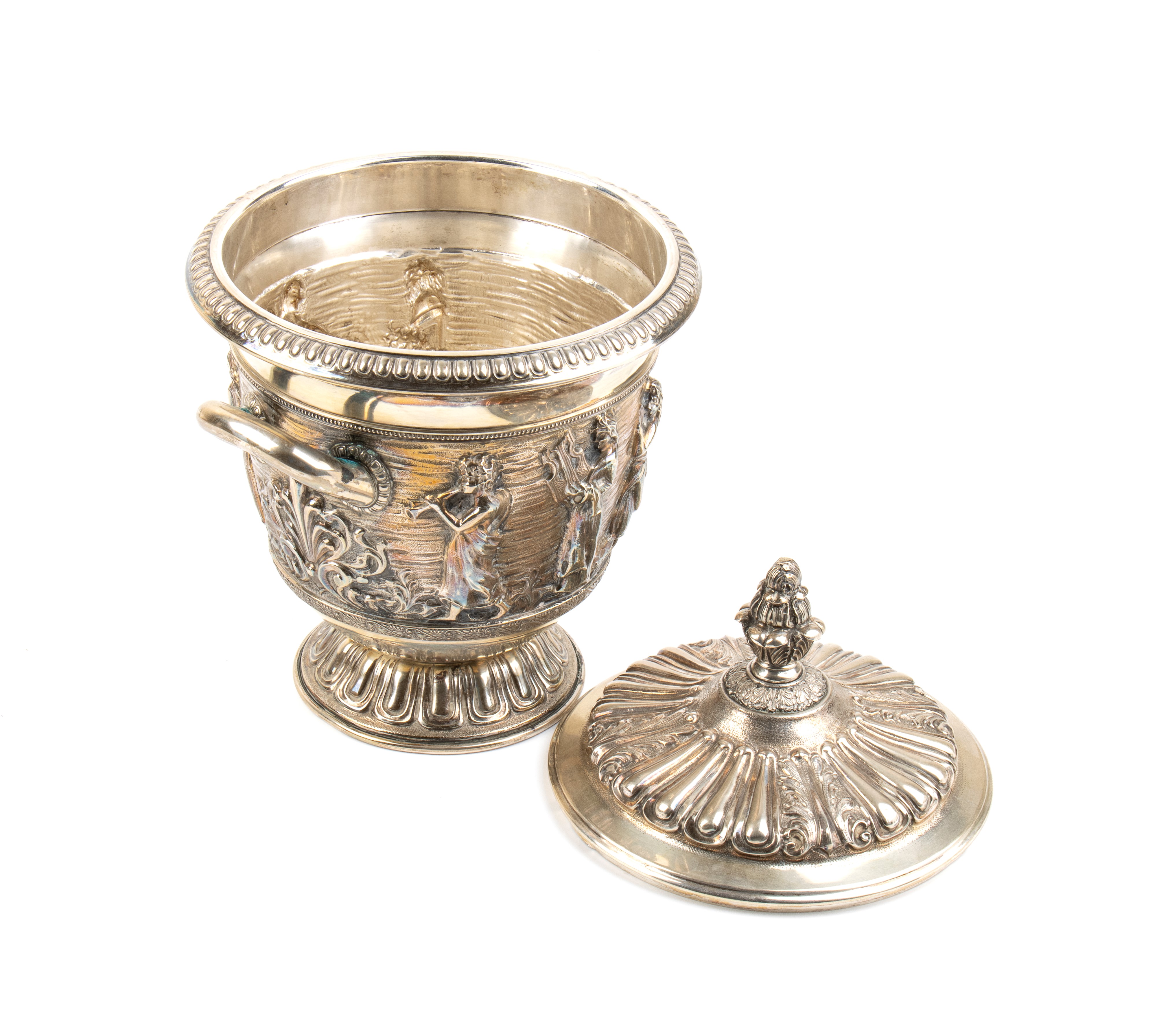 Coppa italiana in argento con coperchio, argento 800/1000, anni '40 del XX secolo