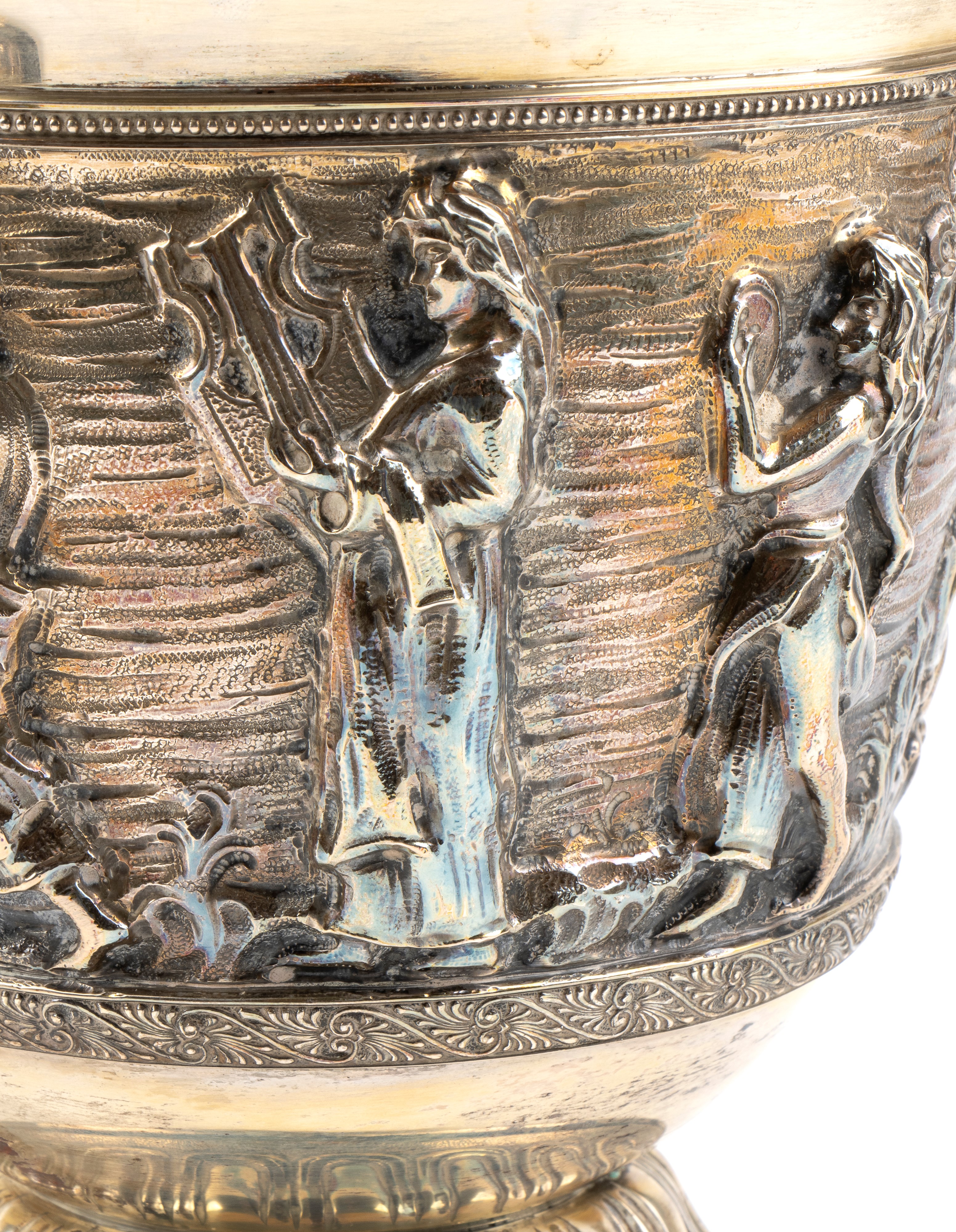 Coppa italiana in argento con coperchio, argento 800/1000, anni '40 del XX secolo