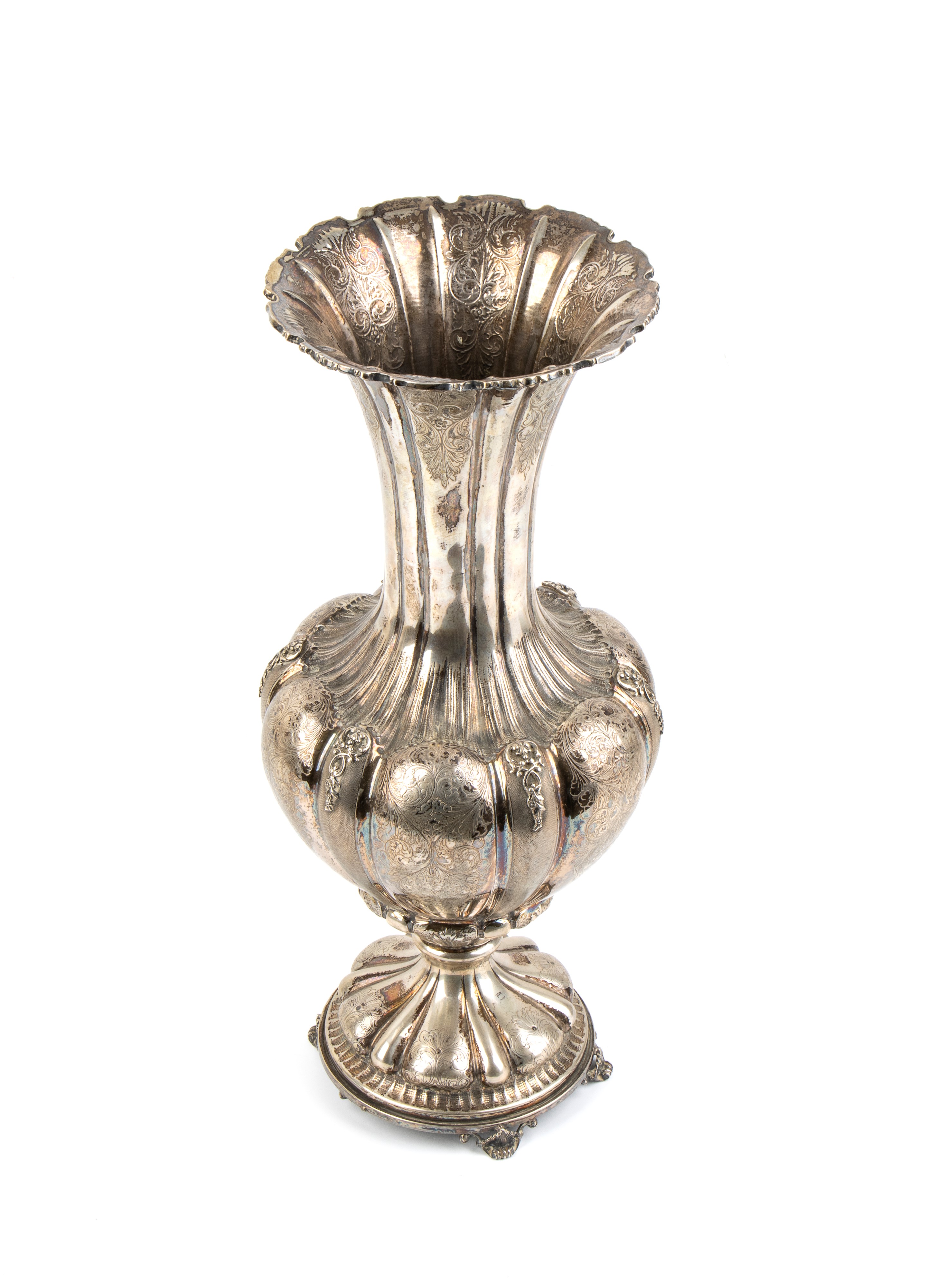 Vaso italiano in argento, finezza circa 800‰, inizio XX secolo