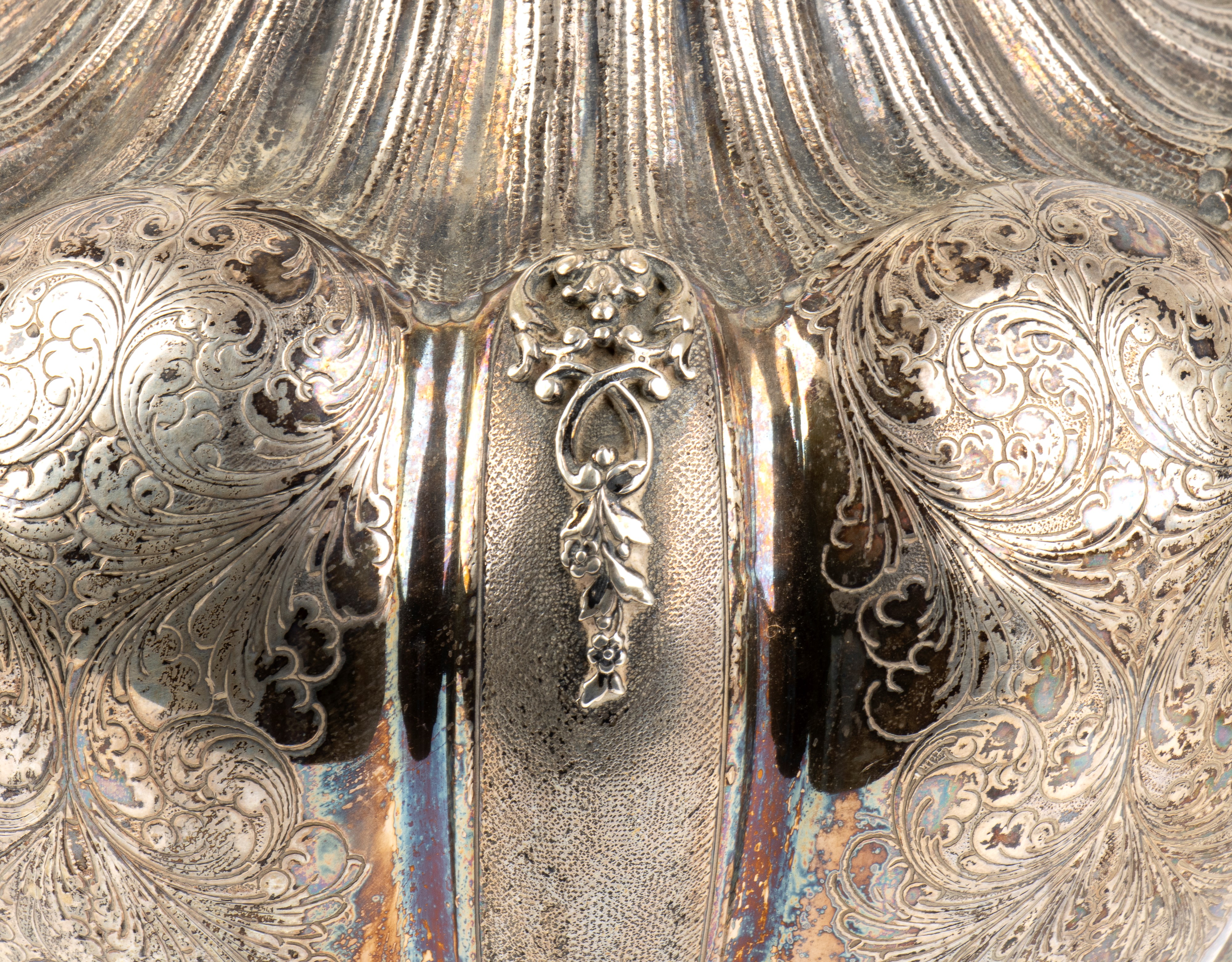 Vaso italiano in argento, finezza circa 800‰, inizio XX secolo