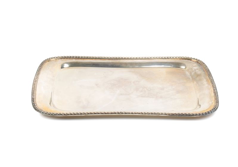 Vassoio italiano in argento 800/1000, rettangolare (prima metà XX secolo)