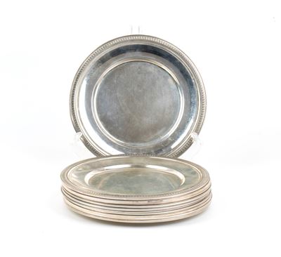 Set di 12 sottopiatti, argento 800/1000 (punzoni “800”)