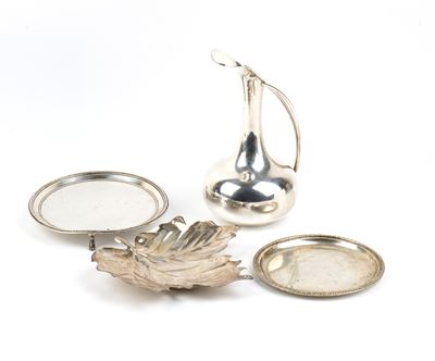 Produzione italiana, Gruppo di quattro oggetti in argento (brocca e accessori), seconda metà del ...