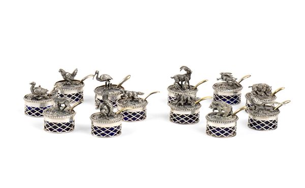 Set of 12 Italian solid silver place cards