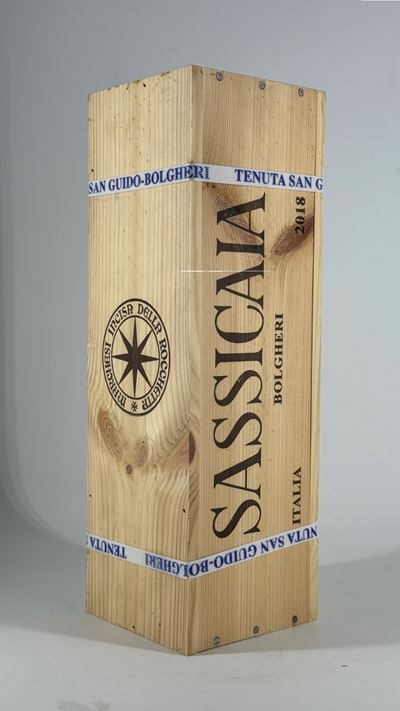 Sassicaia, 2018 (1 Mag) — vino toscano, confezione OWC