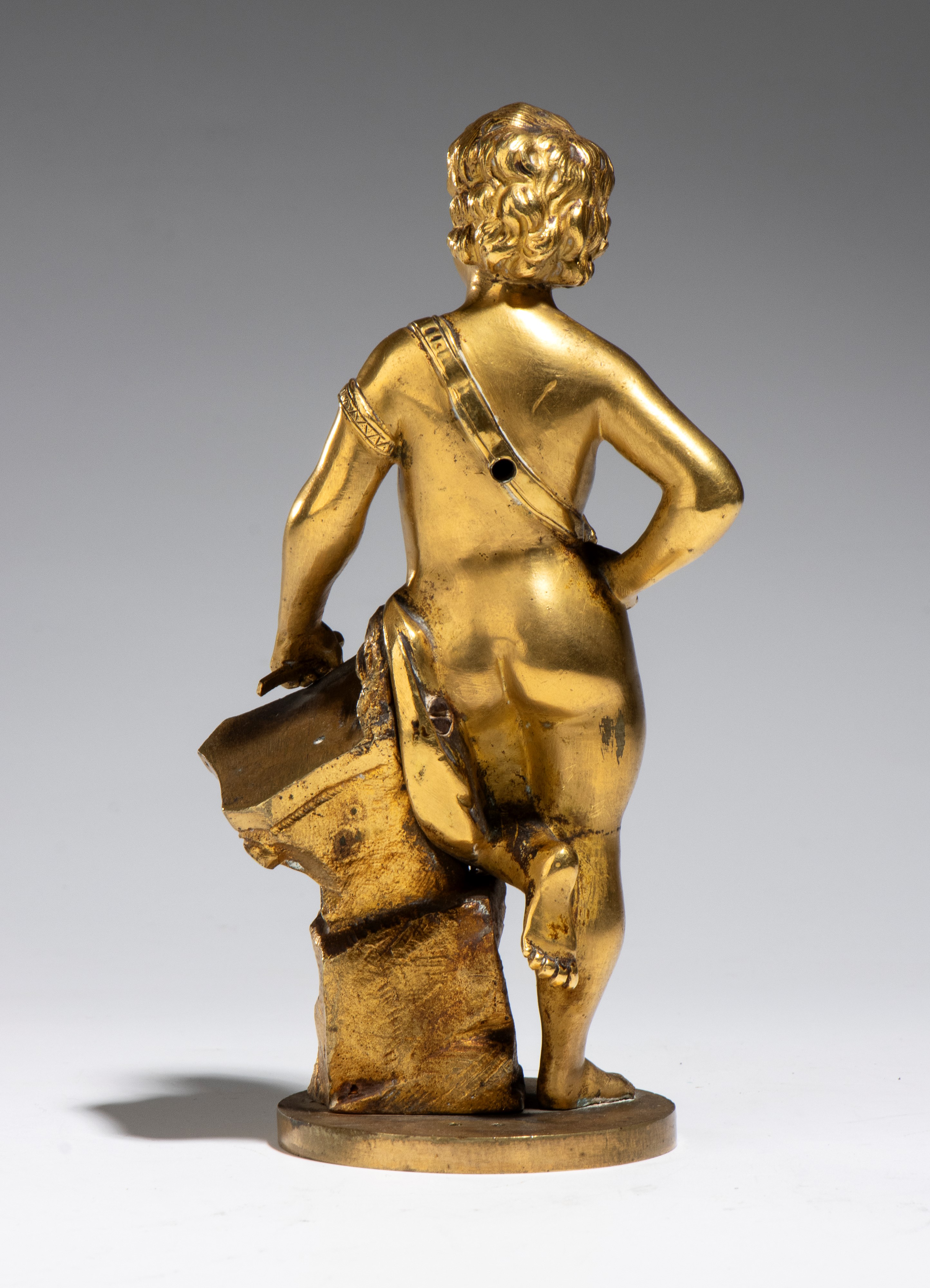 Statua di putto, bronzo dorato, XVIII secolo