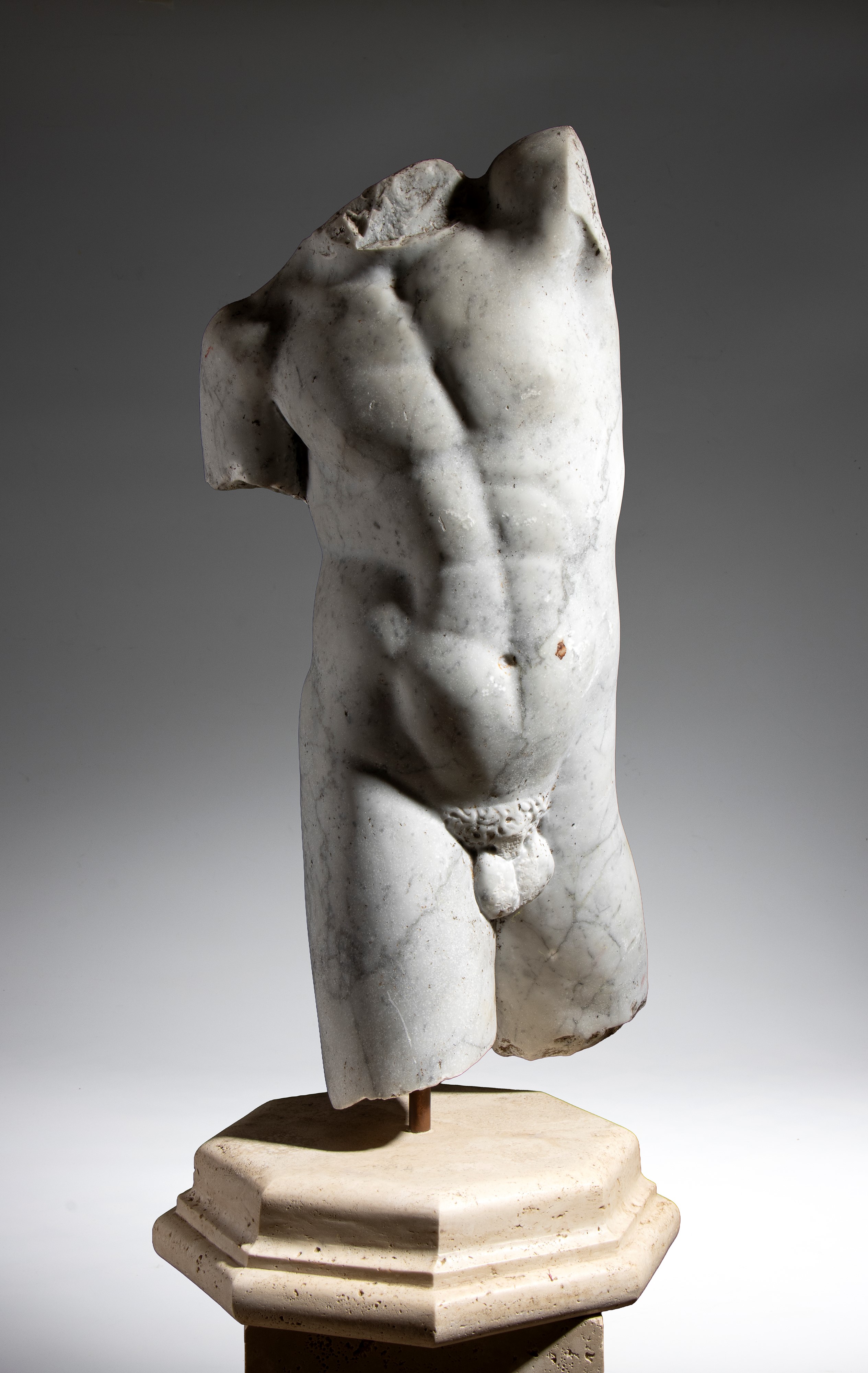 Scultura, Torso virile in marmo (fine  XIX secolo–inizio XX secolo)