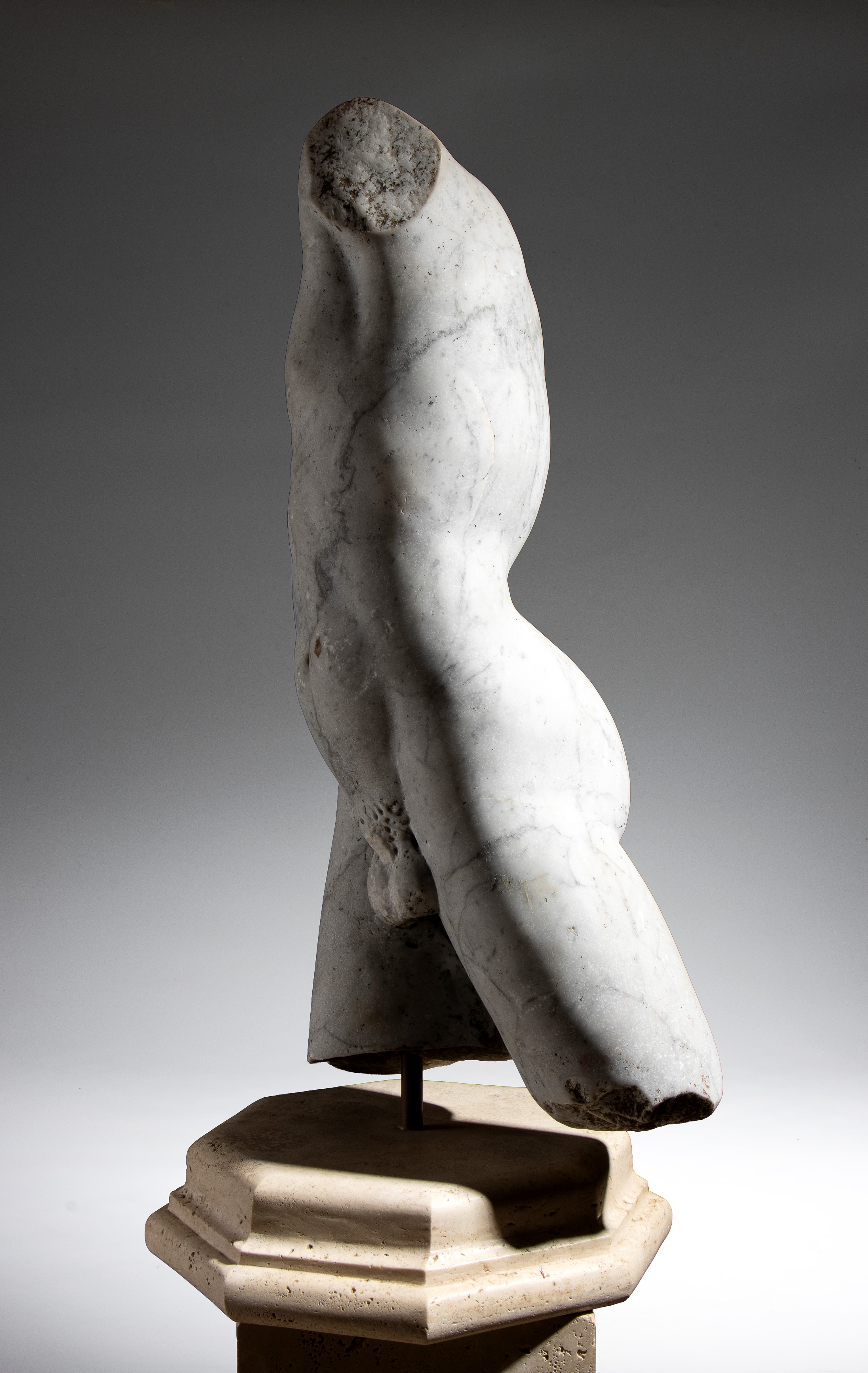 Scultura, Torso virile in marmo (fine  XIX secolo–inizio XX secolo)