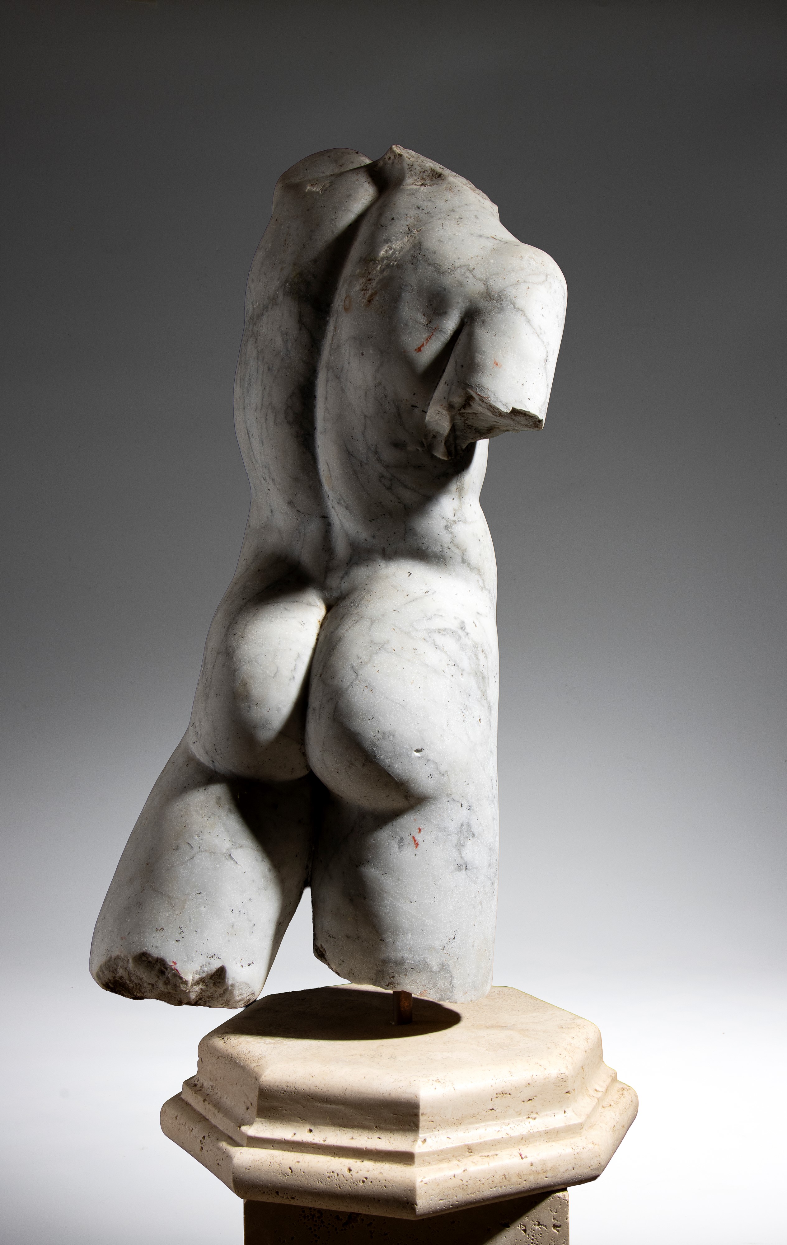 Scultura, Torso virile in marmo (fine  XIX secolo–inizio XX secolo)