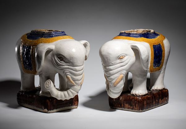 Pair of elephant-shaped terracotta vases