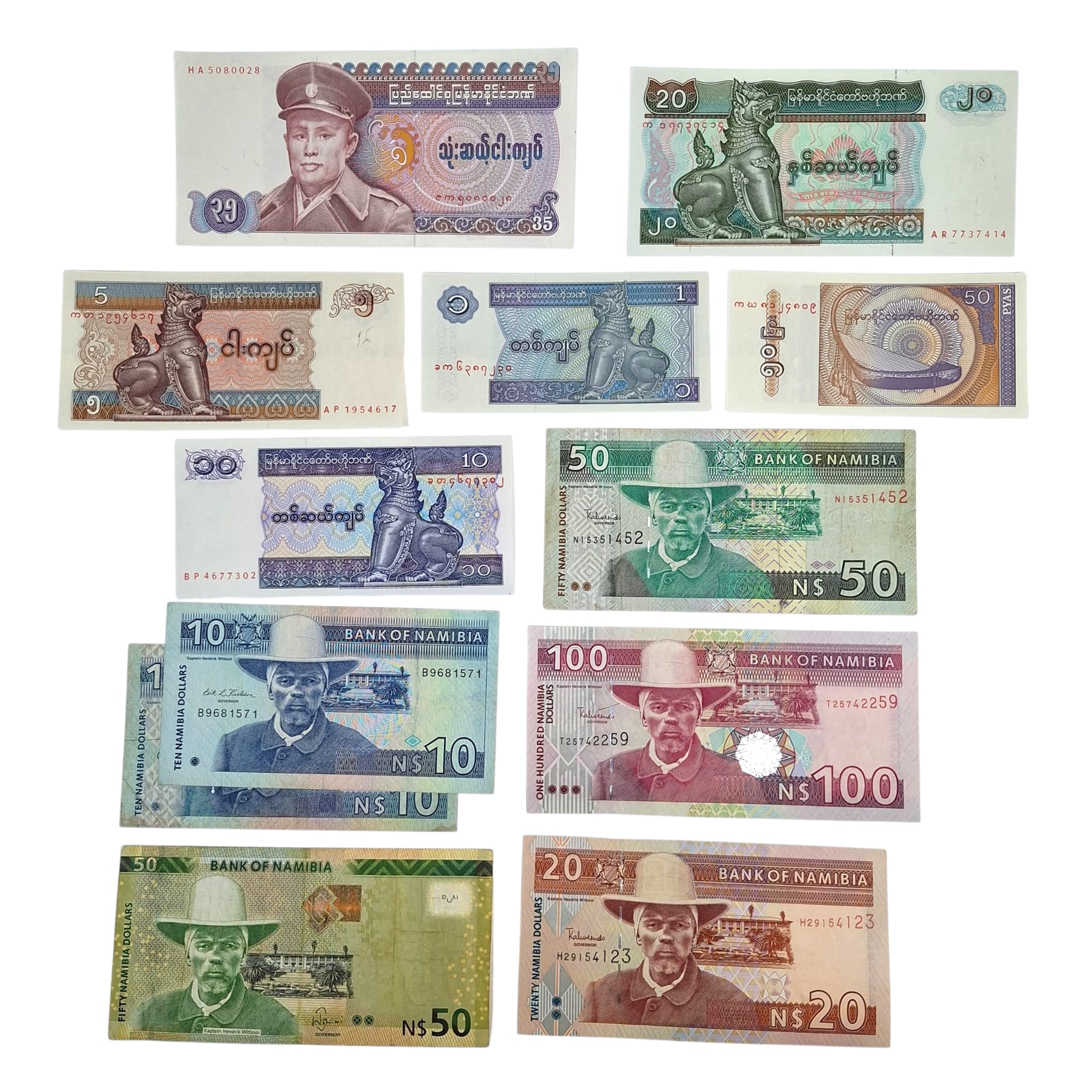 Estere. Myanmar-namibia. Lotto di 22 Banconote. Conservazioni Varie.