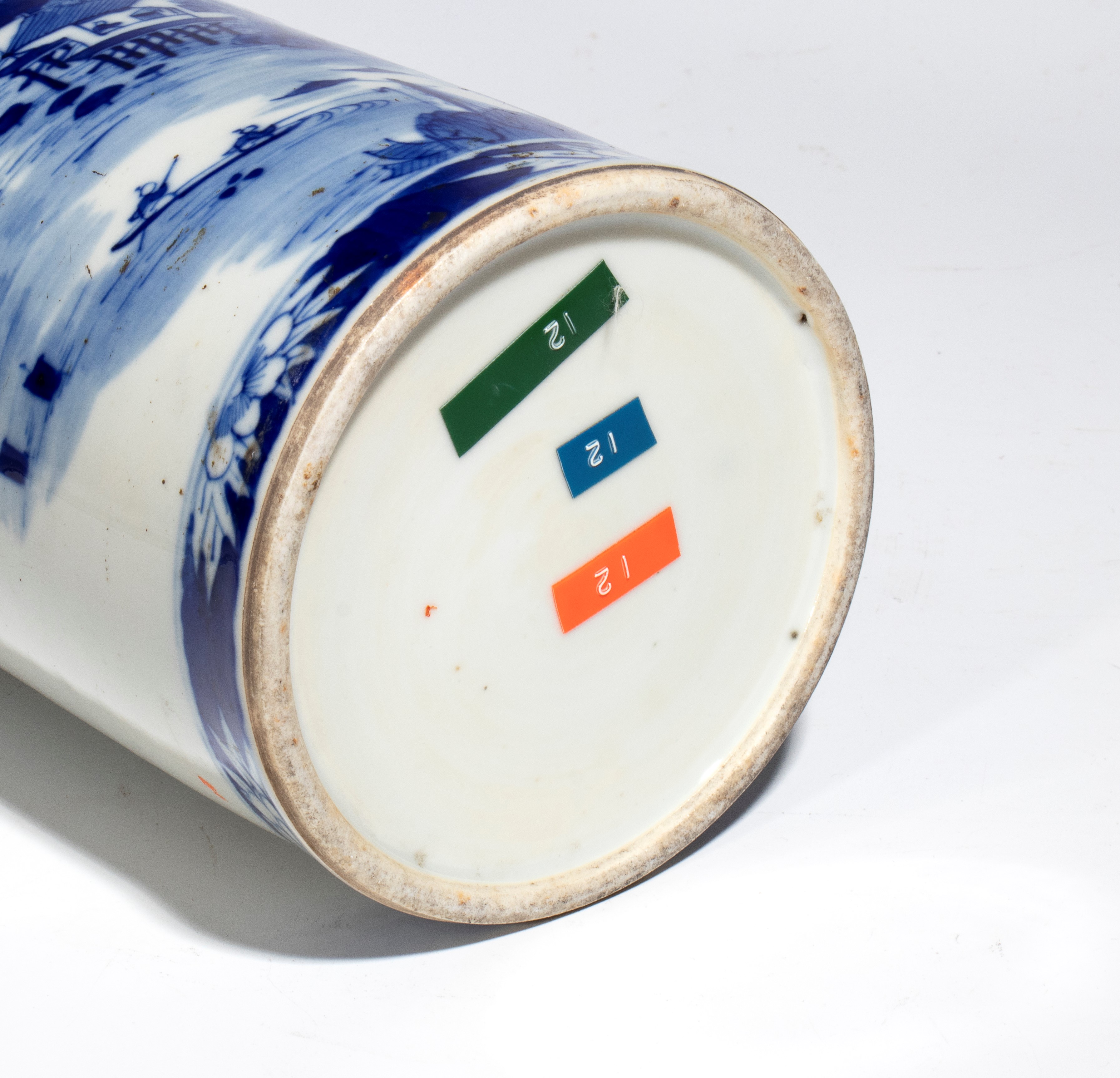 Vaso cilindrico ShanShui, porcellana bianca e blu, Cina, inizio XX secolo
