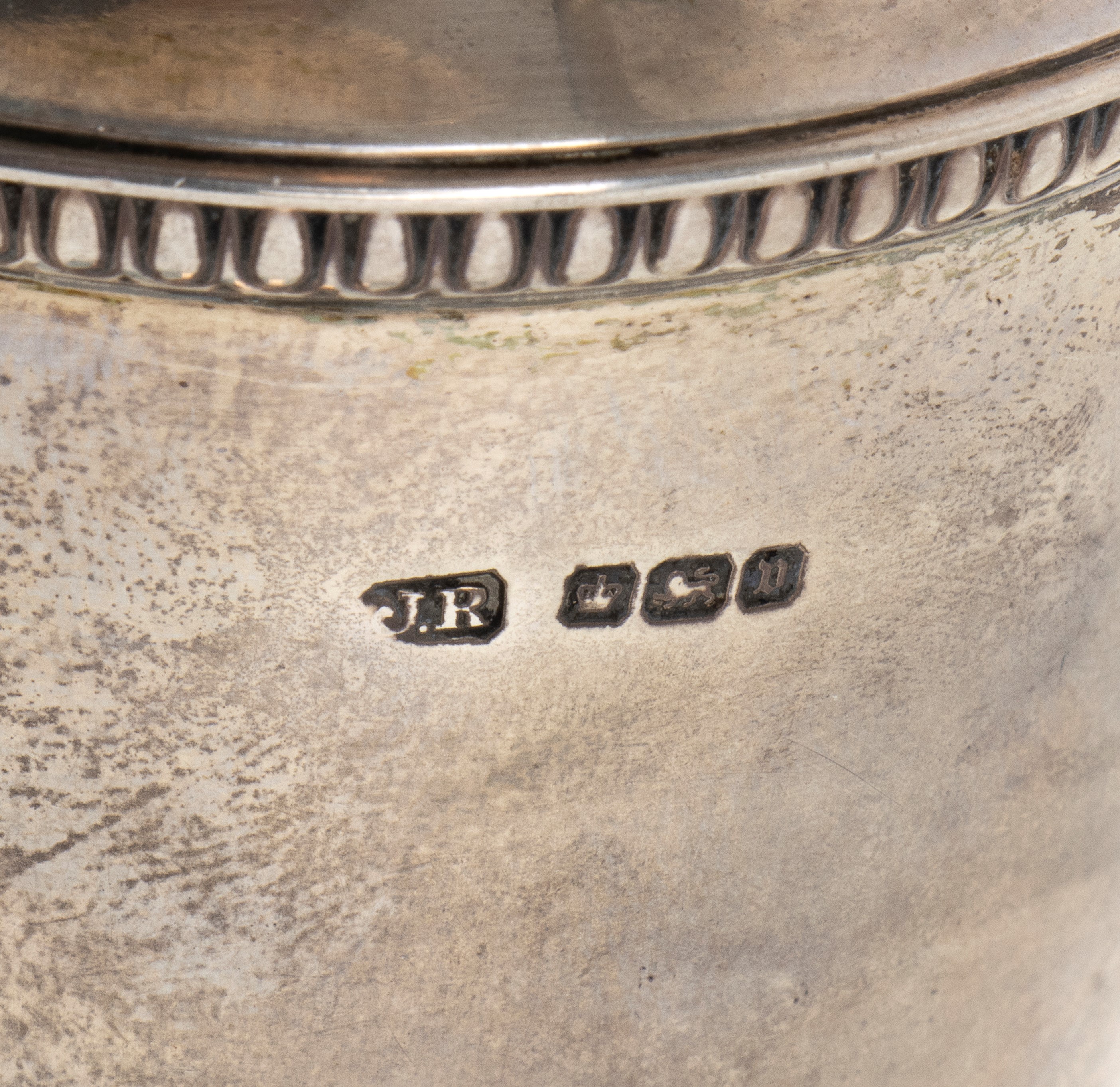 Joseph Rodgers & Sons - Vaso inglese in argento 925, Sheffield 1912-1913