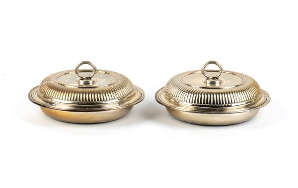 FRATELLI CACCHIONE - Coppia di legumiere italiane in argento