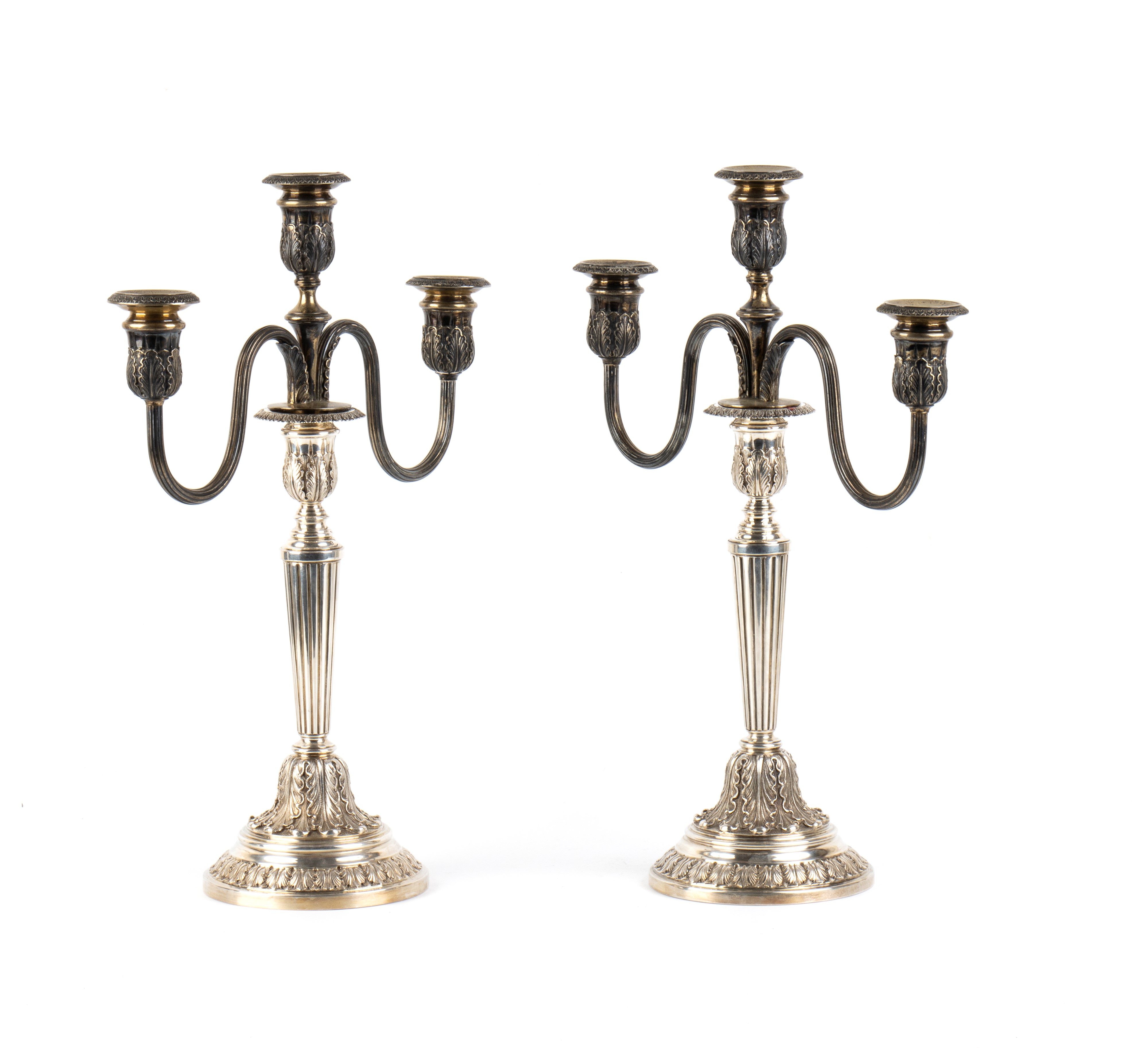 Ilario Pradella - Coppia di candelabri italiani in argento a tre fiamme