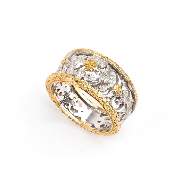 Anello in oro stile fiorentino         