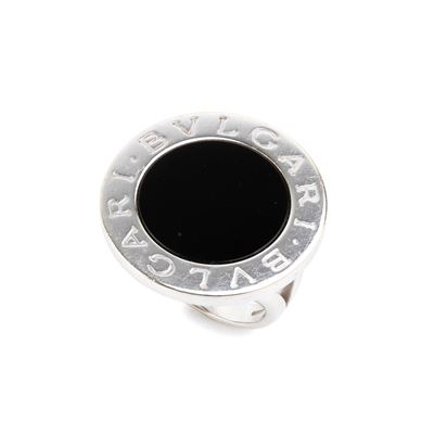 Anello in oro bianco 18k con disco in onice