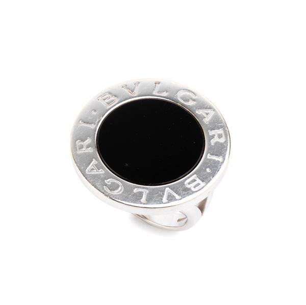 Collezione BVLGARI-BVLGARI: anello in oro con onice  