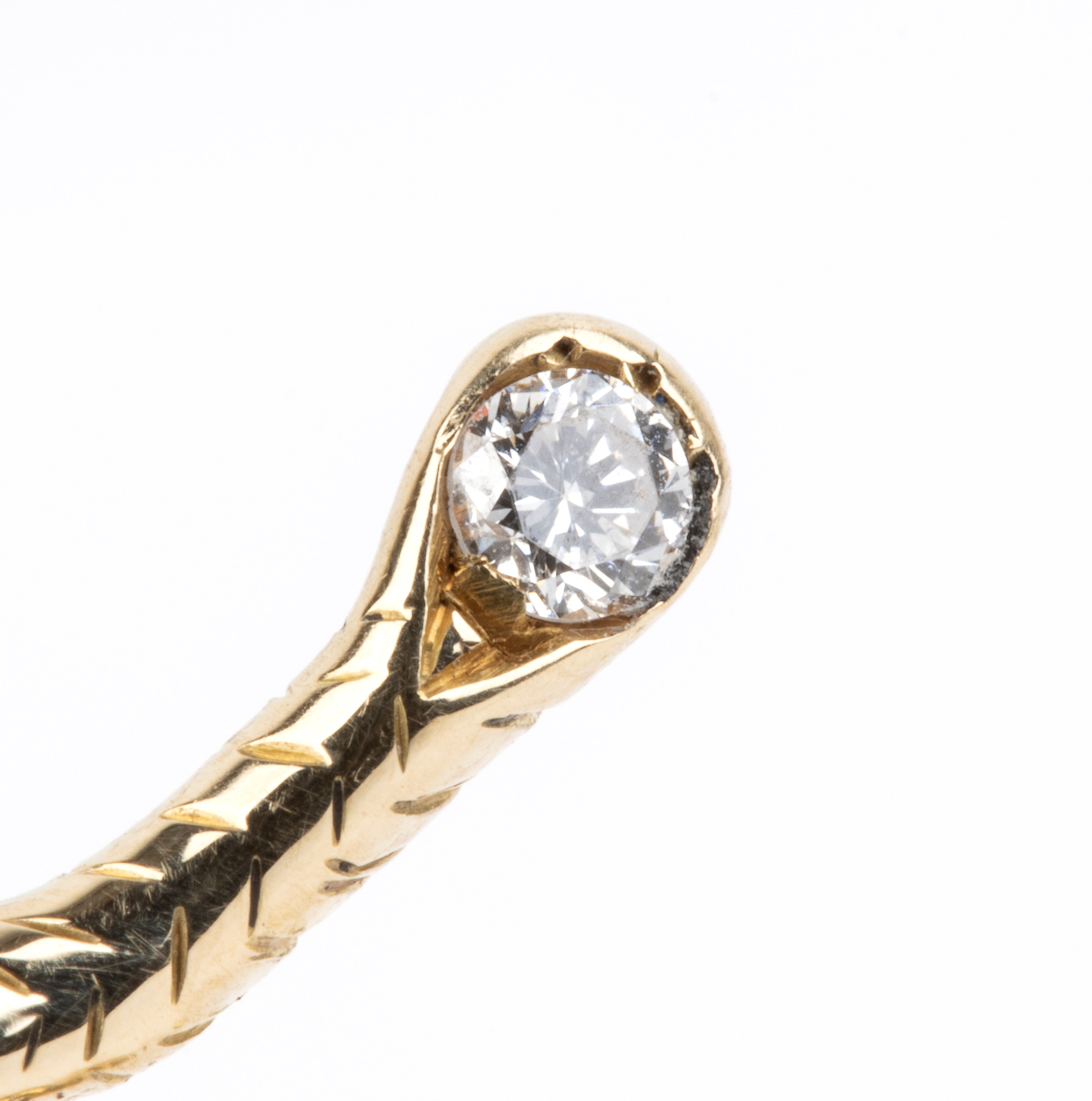 Anello, oro giallo a forma di serpente con perla Tahiti e diamante