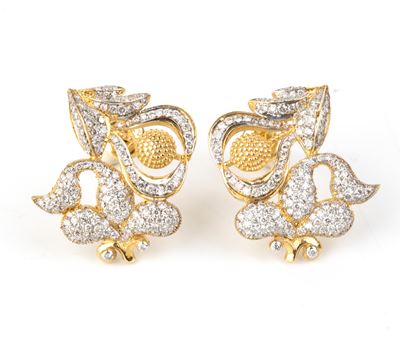 Orecchini, paio in oro 18k con diamanti taglio brillante