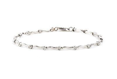 Bracciale in oro bianco 18k con diamanti taglio brillante