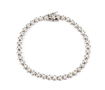 Bracciale tennis in oro bianco 18k con diamanti