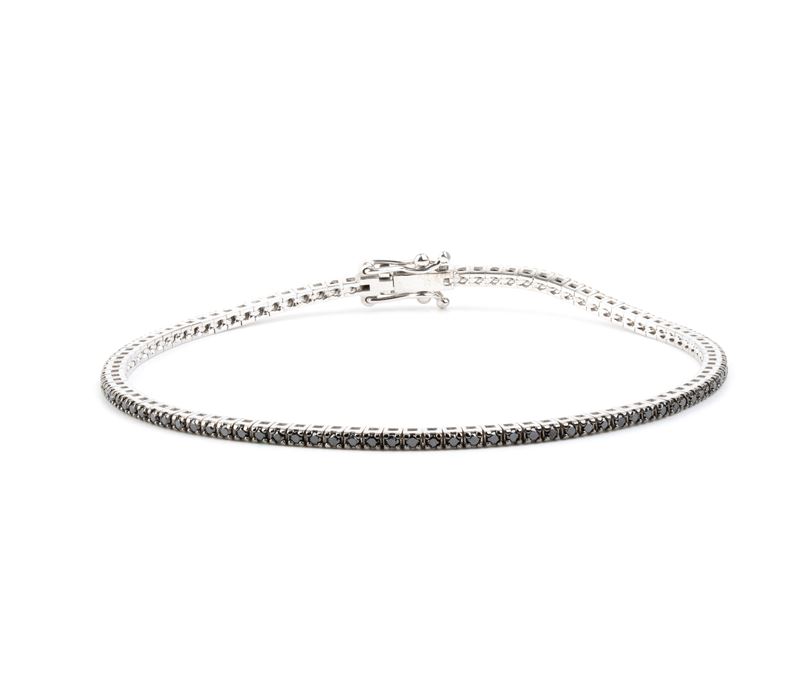 Bracciale tennis in oro bianco 18k con diamanti neri