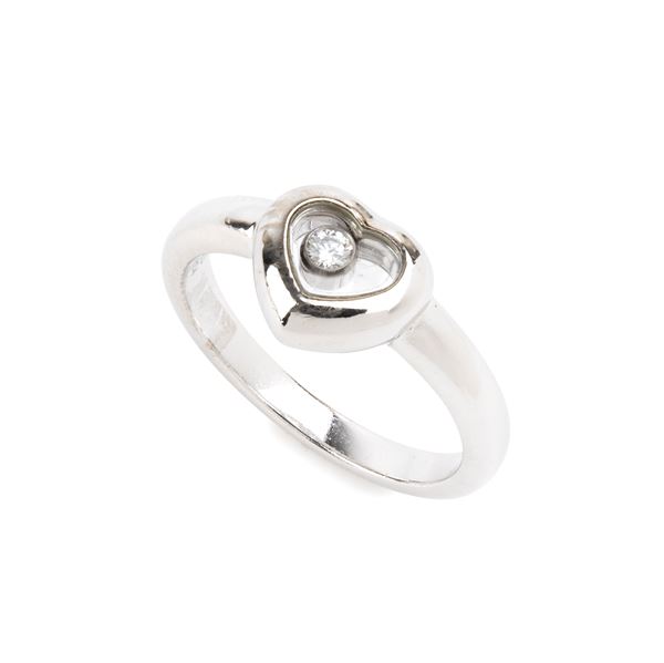 CHOPARD - Collezione Happy Diamonds: anello a cuore in oro e diamante           