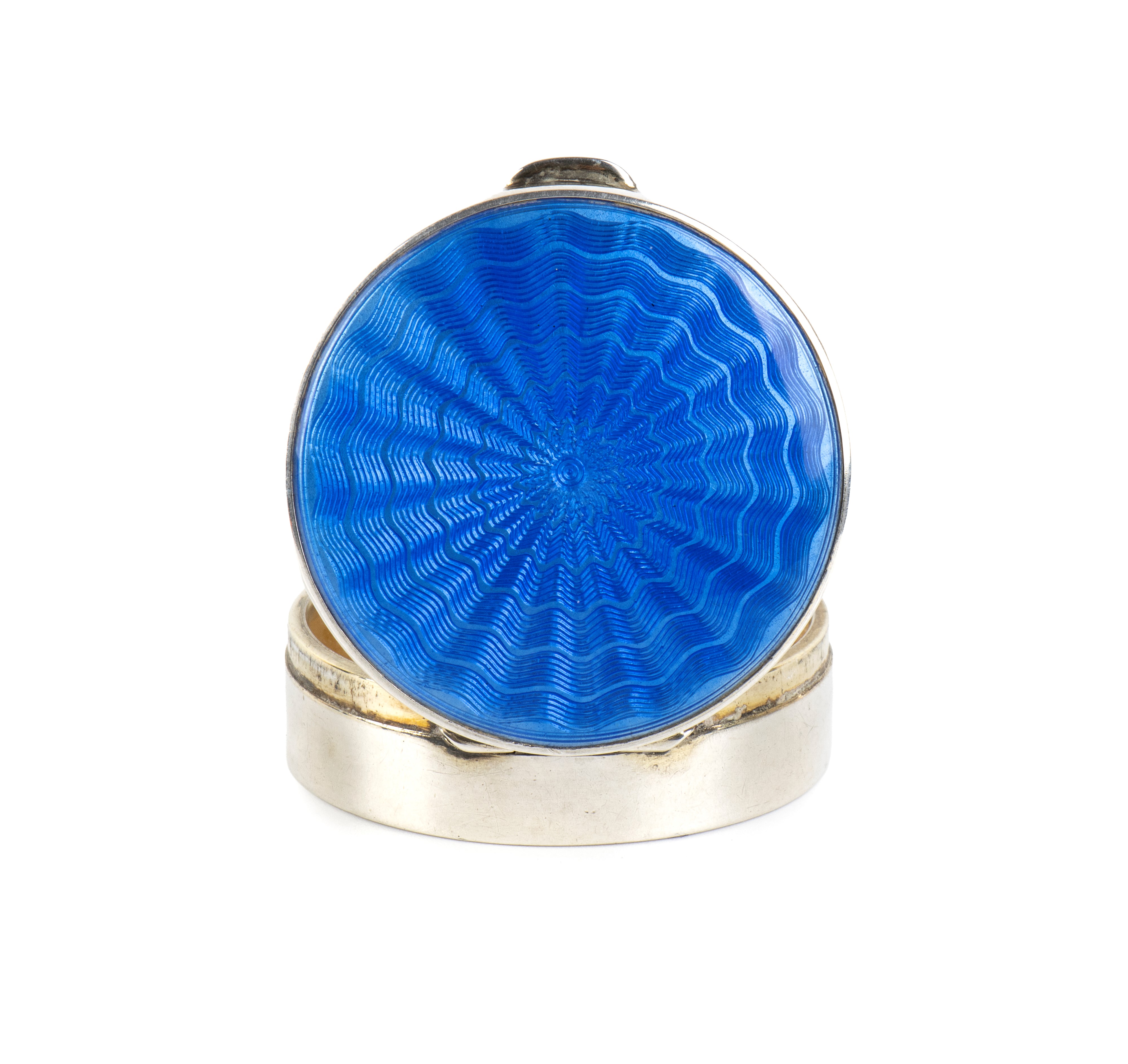 Birmingham (1925–1926), Scatolina circolare in argento 925/1000 con smalti guilloché blu