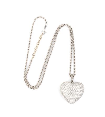 Collana con pendente a cuore, oro bianco 18k e diamanti a pavé