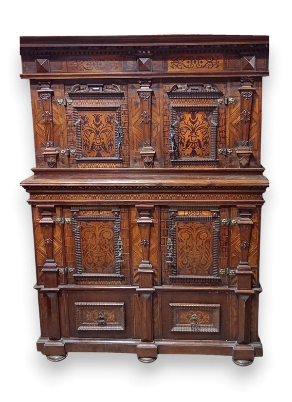 Double-body inlaid cabinet